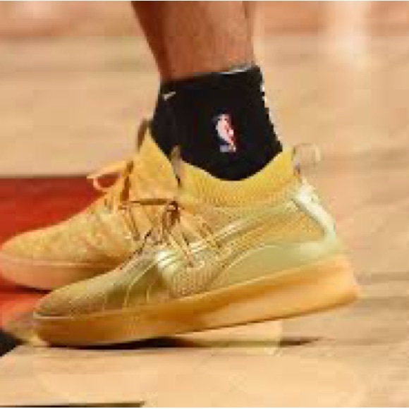 PUMA CLYDE COURT TITLE TUN BASKETBALL SHOES SIZE 11 COLOR MUSTARD YELLOW